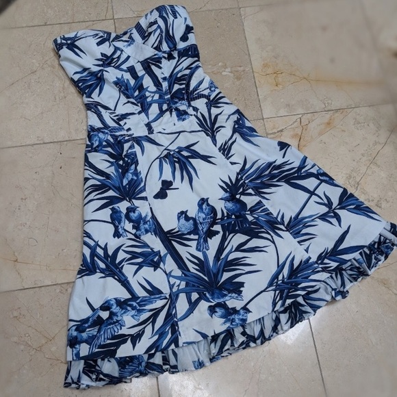 Karen Millen Blue and White Bird Strapless Dress - Picture 7 of 8